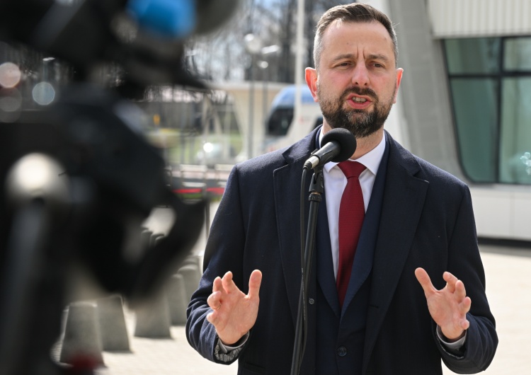 Władysław Kosiniak-Kamysz Lokalizacja bazy śmigłowców Wojska Polskiego. Szef MON ogłosił decyzję