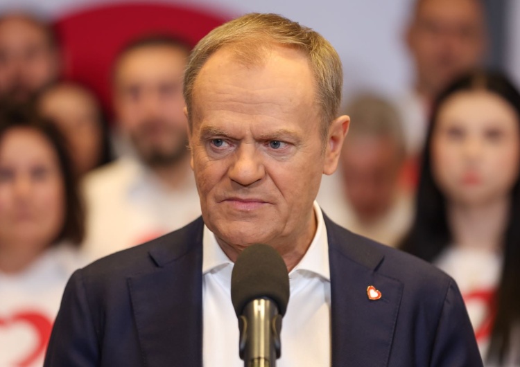 Szef rządu Donald Tusk Poseł Lewicy: Polski rząd nie pilnuje polskich interesów