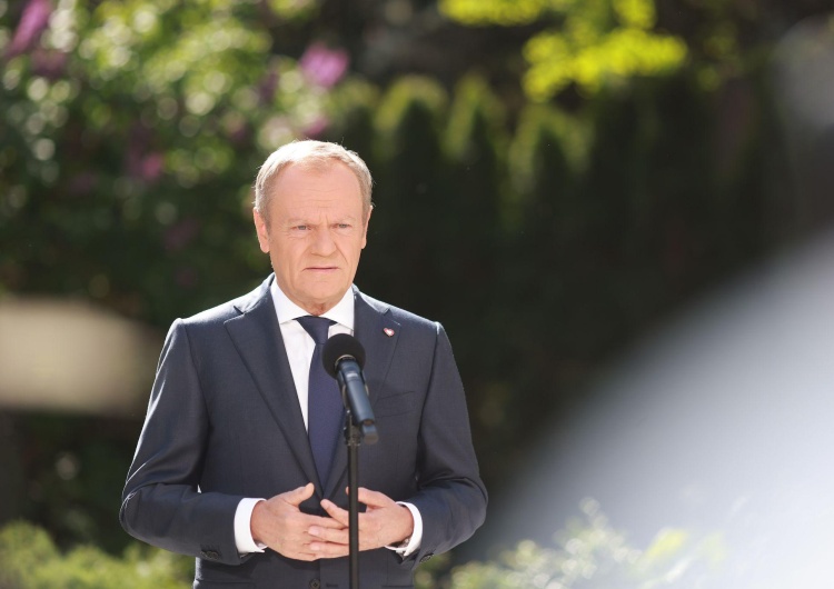 Donald Tusk Zbigniew Kuźmiuk: Tusk przestrzega przed „wpatrzonymi w Putina