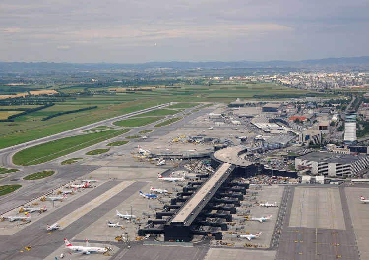 Port lotniczy Wiedeń-Schwechat Austria zainwestuje w rozbudowę wiedeńskiego lotniska, by wypełniło rolę CPK