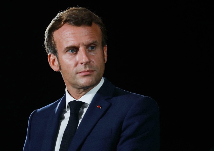 Emmanuel Macron Prezydent Macron ogłasza stan wyjątkowy