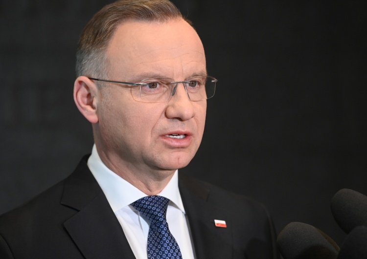 Andrzej Duda Prezydent Duda: Wszystko, co dotyczy bezpieczeństwa Polski, powinno być poza sporem politycznym