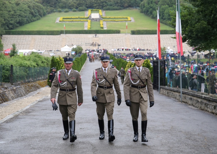 Uroczystości pod Monte Cassino 80. rocznica bitwy pod Monte Cassino: rozpoczęły się uroczystości 