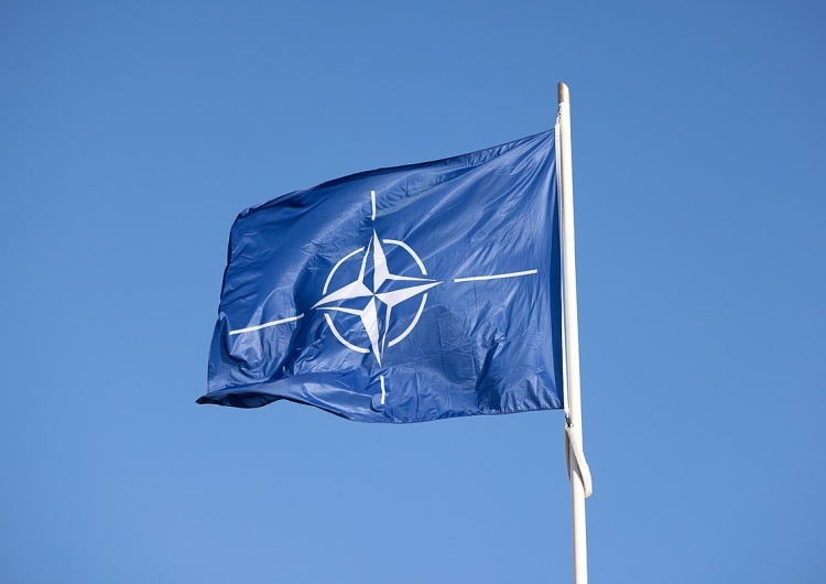 NATO, flaga Chińska pomoc dla Rosji. Szef NATO zabrał głos