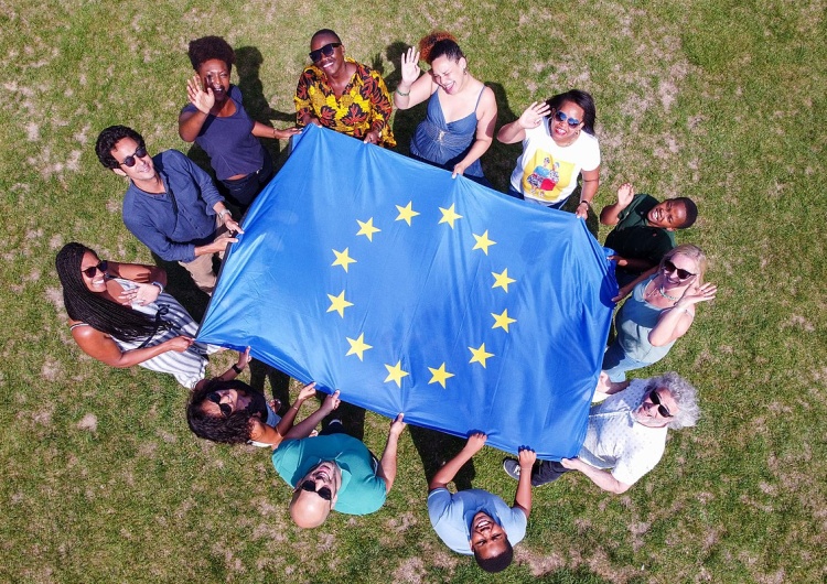 Multikulturalna Unia Europejska  Czy powstanie Naród Europejski? 
