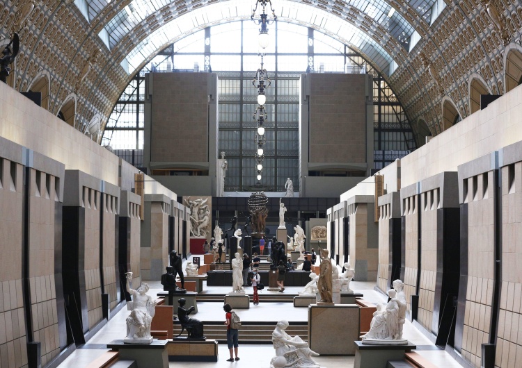 Muzeum d'Orsay Kolejny słynny obraz zaatakowany przez 