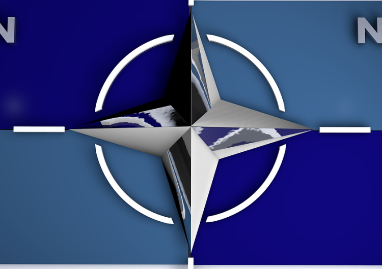 logo NATO To „niemal pewne”. Wkrótce poznamy nowego szefa NATO