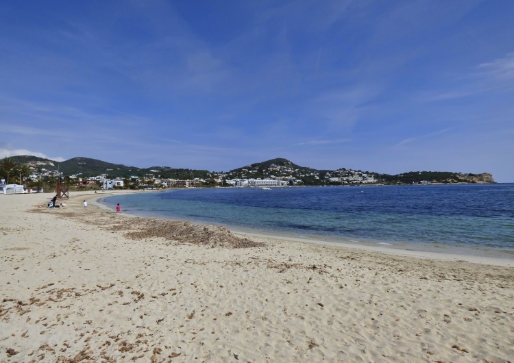 Talamanca  Te plaże w popularnych wakacyjnych kurortach omijaj szerokim łukiem. Eksperci ostrzegają 