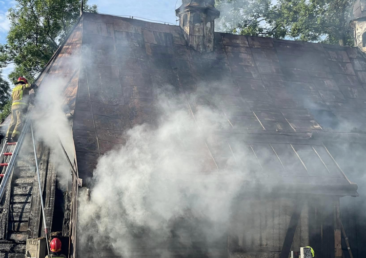 Pożar zabytkowego kościoła św. Heleny w Nowym Sączu Podpalenie zabytkowego kościoła. Są nowe informacje