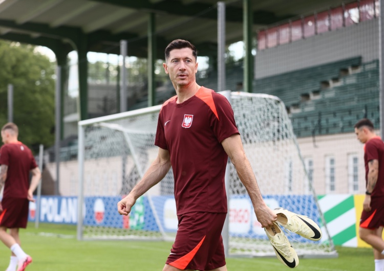 Robert Lewandowski  Robert Lewandowski zabrał głos na temat swojej przyszłości w reprezentacji 