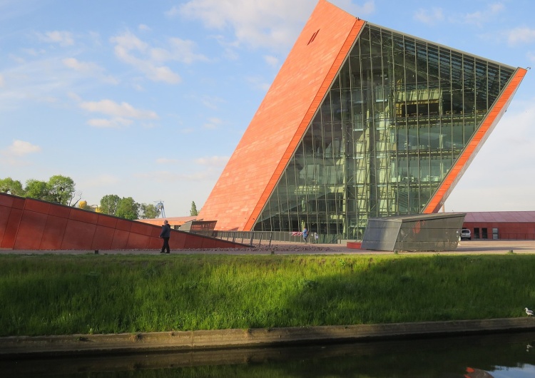 Muzeum II Wojny Światowej w Gdańsku Będzie protest przeciwko skandalicznej decyzji Muzeum II Wojny Światowej