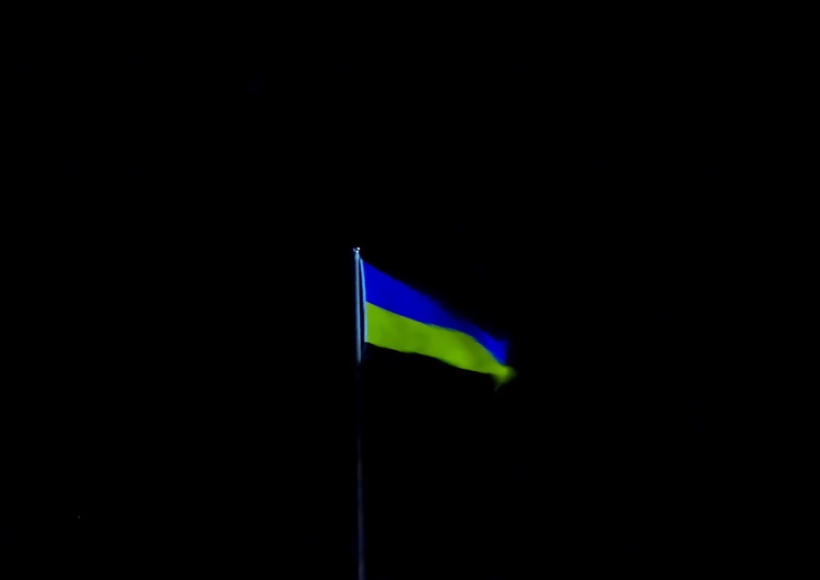 flaga Ukrainy  Ukraina może zostać niemal odcięta od prądu 