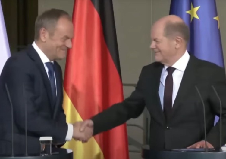 Donald Tusk i Olaf Scholz Niemieckie media: Scholz przyjedzie do Tuska i zaoferuje pieniądze