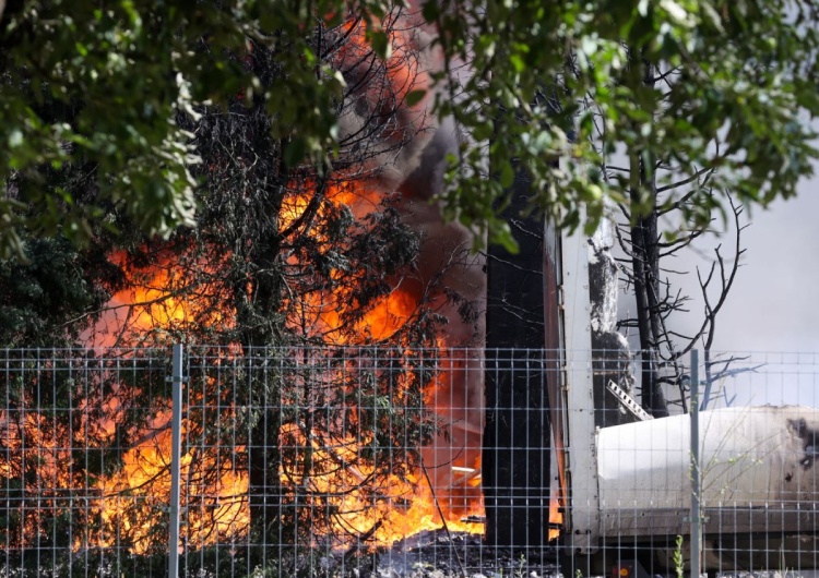 Pożar w Woli Łaskiej Pilny alert RCB: „Jeżeli możesz, zostań w domu i zamknij okna”