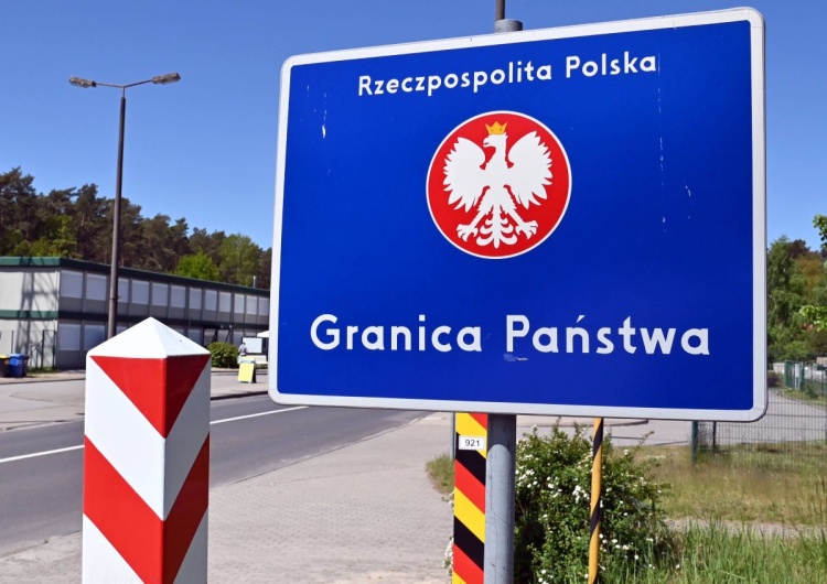 Granica polsko-niemiecka Już chwilę po wyborach parlamentarnych Niemcy próbowali przesunąć kontrole graniczne na teren Polski