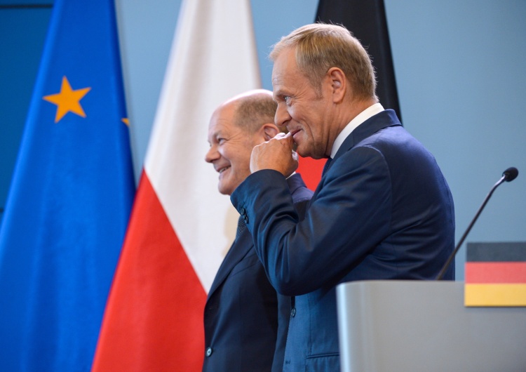 Olaf Scholz i Donald Tusk „Rząd Tuska jest prezentem dla Niemiec”