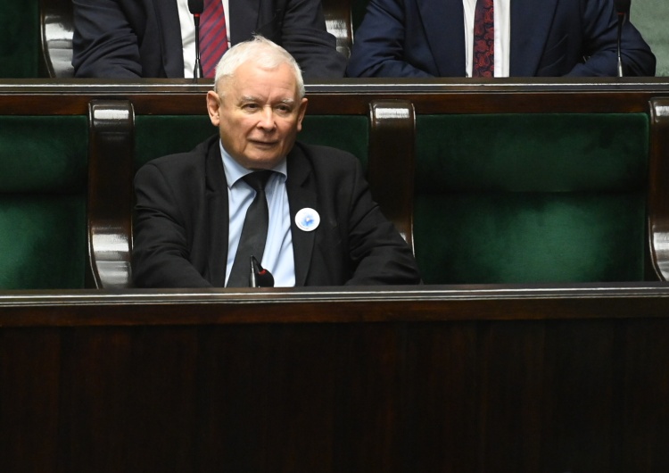 Jarosław Kaczyński Sejm uchylił immunitet Romanowskiego. Jest reakcja prezesa Kaczyńskiego 