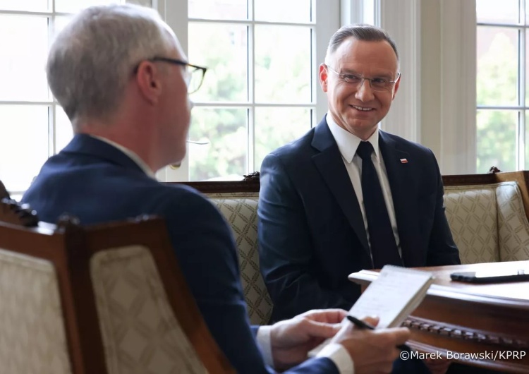 Andrzej Duda [najnowszy sondaż] Rosną notowania Andrzeja Dudy, a Sejmu spadają