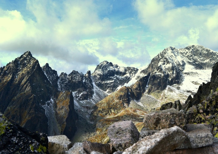 Tatry / zdjęcie poglądowe  „Drodzy turyści”. Tatrzański Park Narodowy wydał komunikat