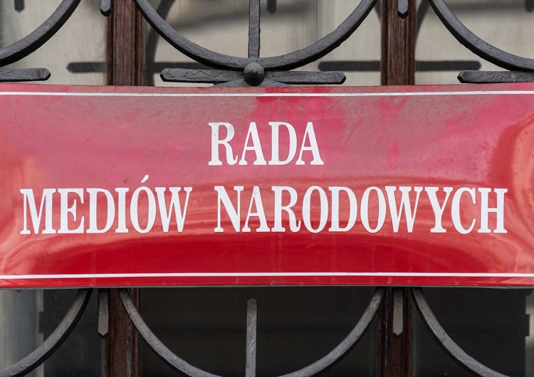 Rada Mediów Narodowych Rada Mediów Narodowych apeluje o zwołanie Kongresu Wolności Słowa