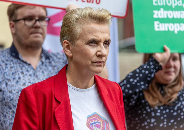 Joanna Scheuring-Wielgus Scheuring-Wielgus pozostanie bezkarna za zakłócenie mszy. Jest decyzja Sądu Najwyższego