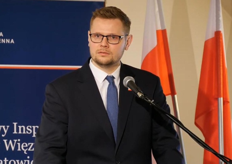 Michał Woś Policja ma ustalić miejsce pobytu Michała Wosia. Jest oświadczenie posła Suwerennej Polski