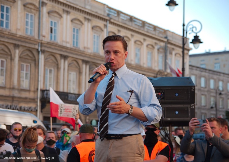 Krzysztof Bosak Krzyszof Bosak zabrał głos na temat swojego startu w wyborach prezydenckich 