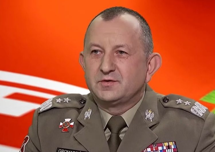 Gen. Jarosław Gromadziński Generał Gromadziński upokorzony przez urzędników Tuska