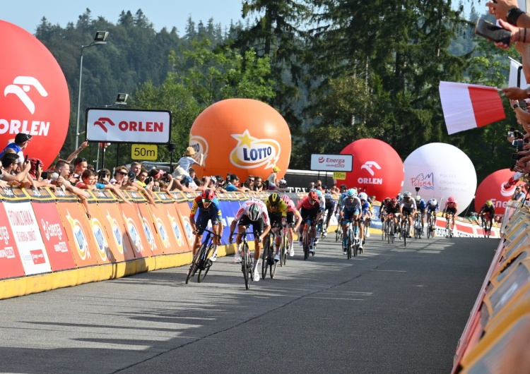 Tour de Pologne Dramatyczny wypadek podczas Tour de Pologne. Jest nagranie 