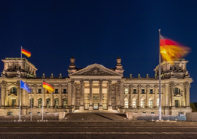 Reichstag Europejska integracja czy niemiecka dominacja? Jak Polska podporządkowuje się Berlinowi 