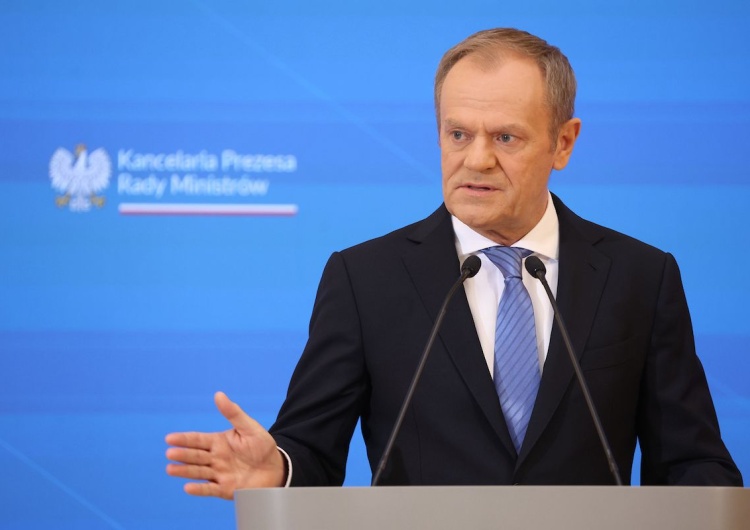 Donald Tusk Największa wina Tuska: od patriotyzmu do uległości 