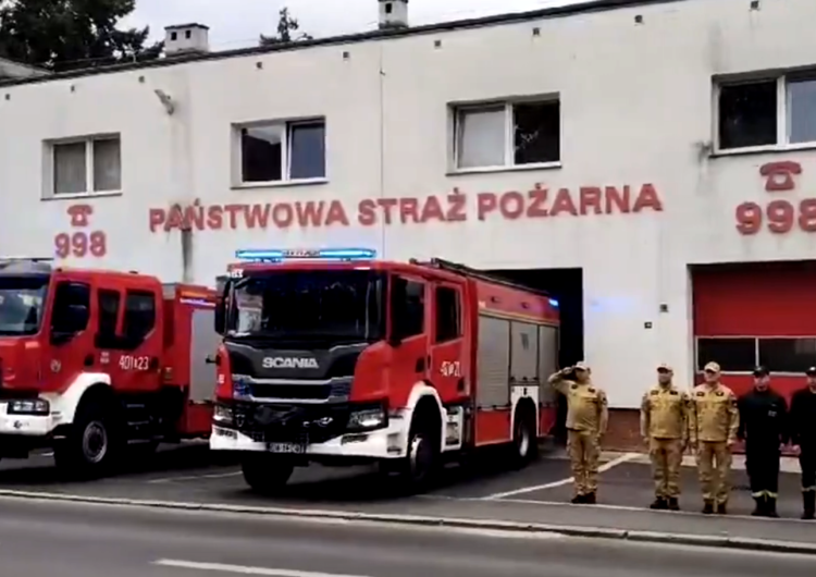 Straż pożarna  Polska oddała hołd zmarłym strażakom [WIDEO]