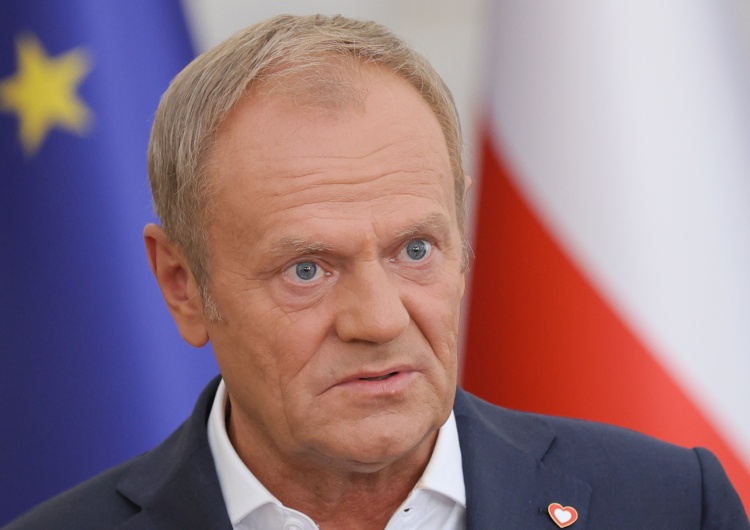 Donald Tusk Nieznany obiekt nad Polską. Rząd wciąż nie wie, co wleciało na terytorium naszego kraju