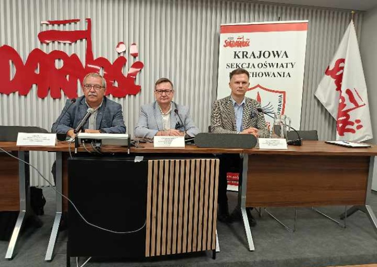 Solidarność Oświatowa Ważne postulaty oświatowej Solidarności przed rozpoczęciem roku szkolnego