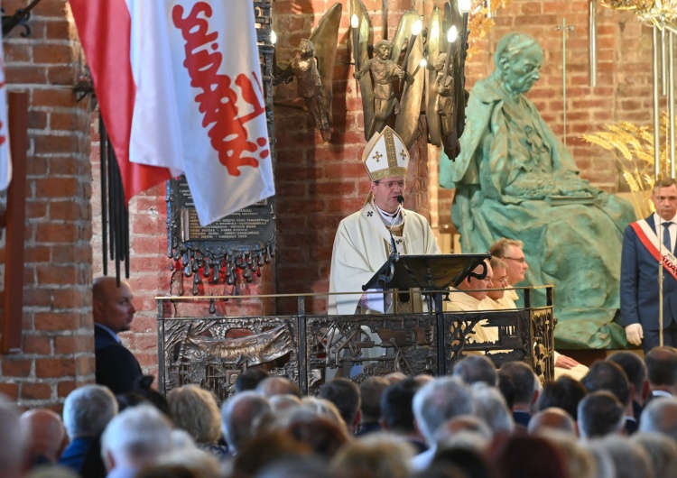  Abp Tadeusz Wojda: Wspólnota Solidarności powstała w duchu chrześcijańskim