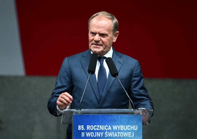 Donald Tusk Donald Tusk napisał tweeta w rocznicę wybuchu IIWŚ. Zapomniał o słowie 