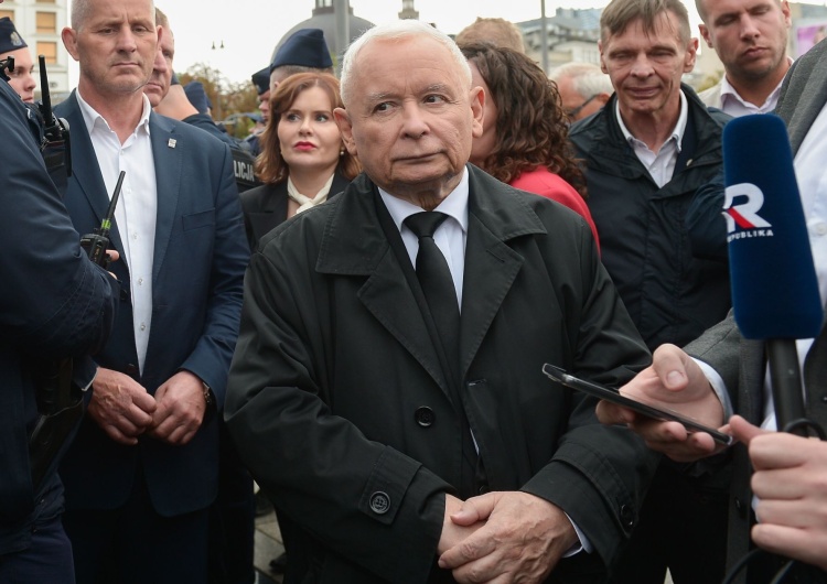 Jarosław Kaczyński Jarosław Kaczyński zabiera głos w sprawie dalszych losów Ryszarda Czarneckiego w partii