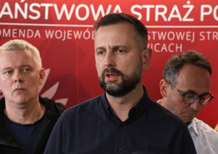 Władysław Kosiniak-Kamysz Kosiniak-Kamysz zapowiada ustawę dotyczącą odbudowy po powodzi 