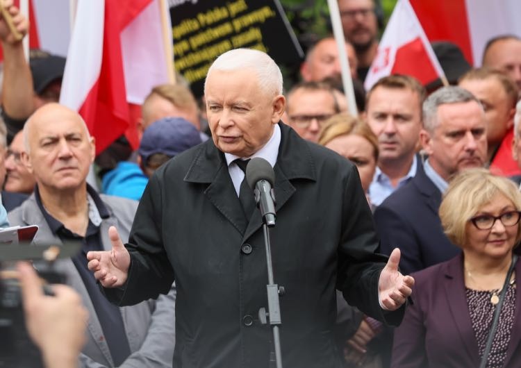 Szef PiS Jarosław Kaczyński Mobilizacja przyniosła efekt. PiS spłaciło ogromny dług