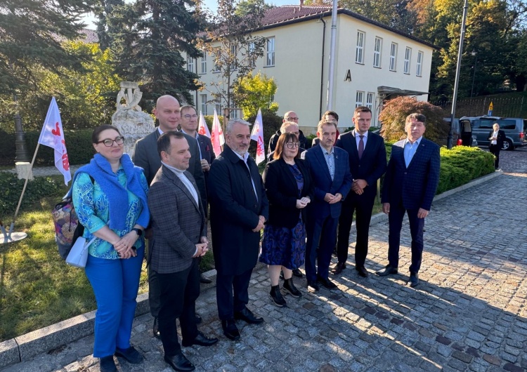 Spotkanie Esther Lynch i Piotra Dudy Trwa wizyta szefowej EKZZ w Polsce. Przyjechała na zaproszenie NSZZ 