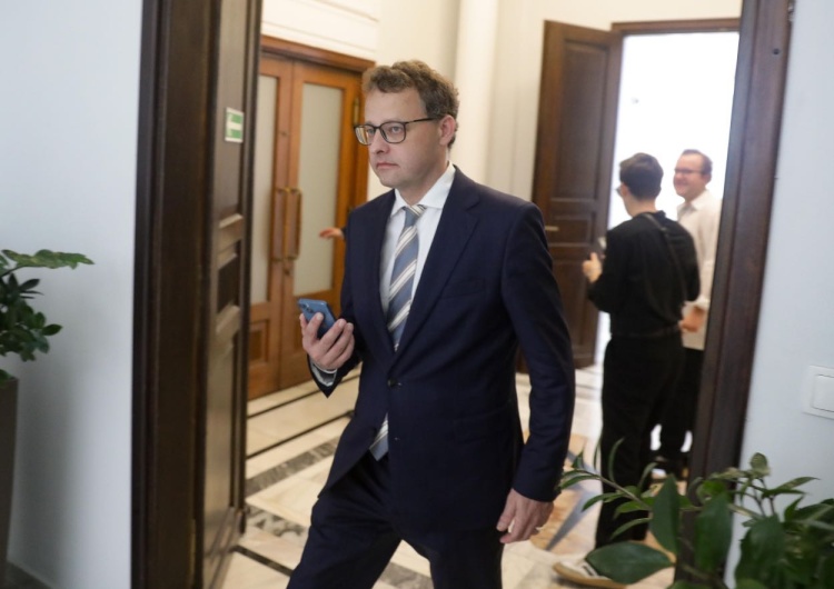 Marcin Romanowski Rada Europy uchyliła immunitet Marcina Romanowskiego