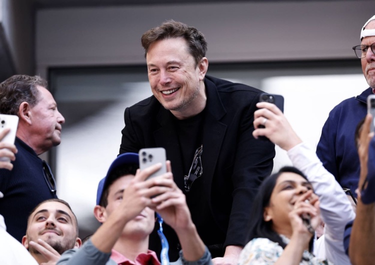 Elon Musk Musk wystąpi z Trumpem. Wiec odbędzie się w zaskakującym miejscu