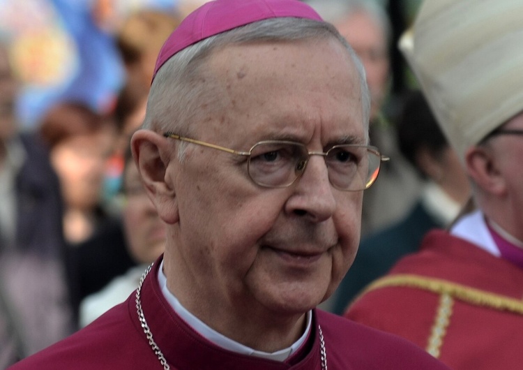 Abp Stanisław Gądecki Abp Gądecki informuje o reakcji Franciszka na złożoną przez niego rezygnację