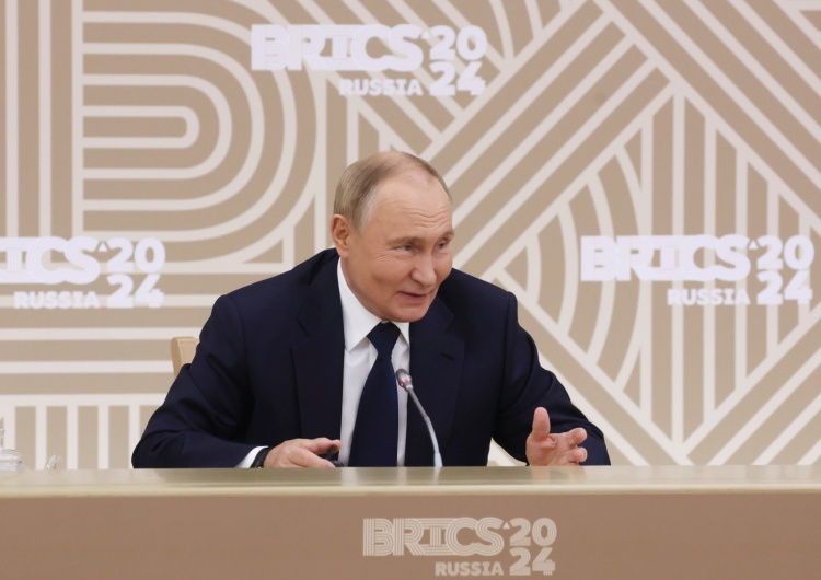 Władimir Putin Putin nie poleci do Brazylii na szczyt G20. Zaskakujące tłumaczenie