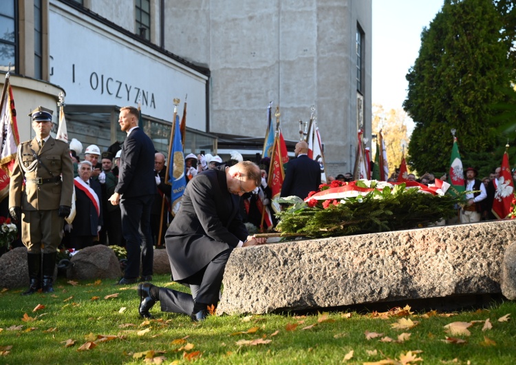 Główne obchody 40. rocznicy śmierci bł. ks. Jerzego Popiełuszki Trwają główne obchody 40. rocznicy męczeńskiej śmierci bł. ks. Jerzego Popiełuszki