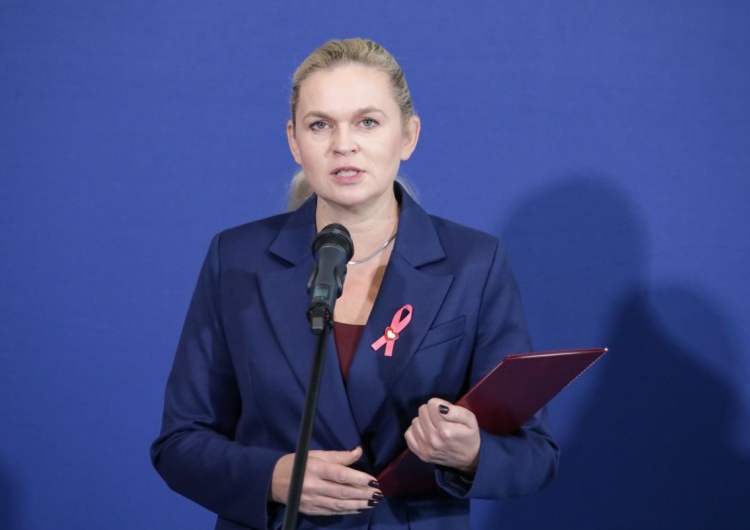 min. Barbara Nowacka Minister Nowacka bez immunitetu? Prof. Roszkowski złożył pozew