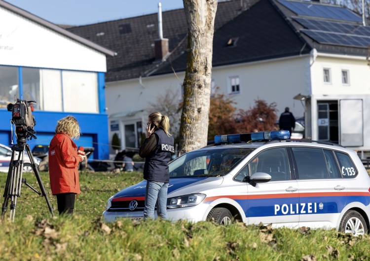 Austriacka policja w czasie czynności służbowych Niemcy: Wzrost przestępczości z udziałem przemocy