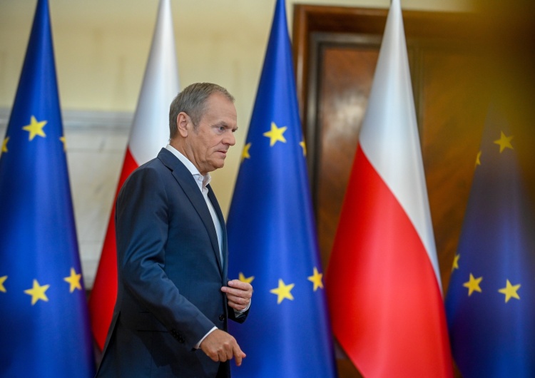 Donald Tusk Zbigniew Kuźmiuk: Rząd przyznał się do katastrofy finansów już w tym roku