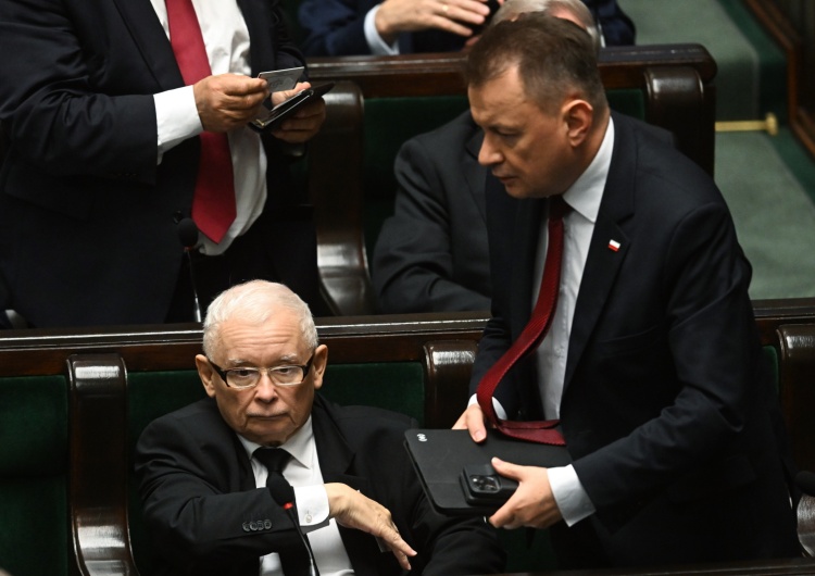 Prezes PiS Jarosław Kaczyński i poseł Mariusz Błaszczak Marsz Niepodległości 2024. Kaczyński podjął decyzję