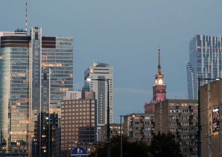 Panorama Warszawy Komunikat dla Warszawy. Znaczne utrudnienia w centrum